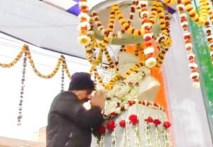 नेताजी सुभाष चंद्र बोस जयंती पर कांग्रेस प्रदेश महासचिव उदय लखमानी ने दी श्रद्धांजलि 7 img 20230124 wa00025538539051365683587