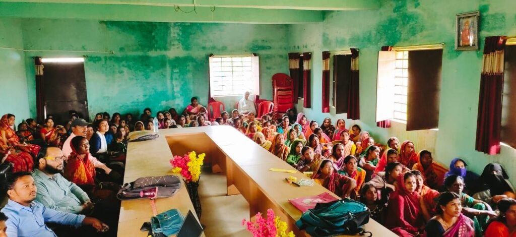 डांगापाड़ा संकुल स्तरीय महिला प्राथमिक स्वावलंबी सहयोग समिति लिमिटेड का वार्षिक आम सभा का आयोजन किया गया। 7 IMG 20230518 WA0053