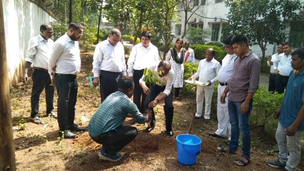 मन का मिलन पखवाड़ा का एक ही उद्देश्य मध्यस्थता है जिसमे दोनों पक्षों के वादी का चेहरा में खुशियां झलकता है। 8 IMG 20230605 WA0007