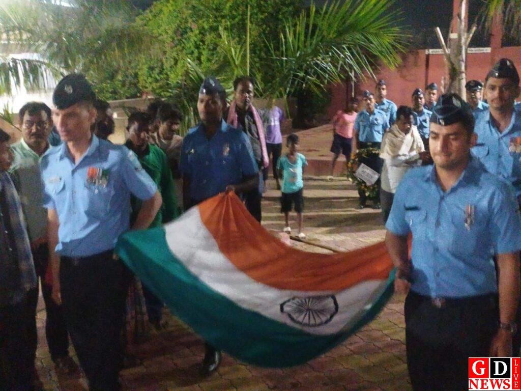 एयरफोर्स के जवान ने अपने घर में फांसी लगाकर की आत्महत्या 7 img 20240318 wa00437968088359552449900
