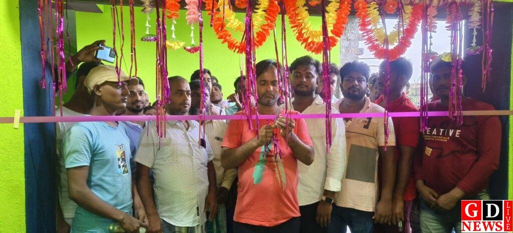 पाकुड़ में यूथ चैरिटी का उद्घाटन, गरीबों और असहाय लोगों की मदद के लिए उठाया गया कदम 7 img 20240916 wa00389209559521796243245