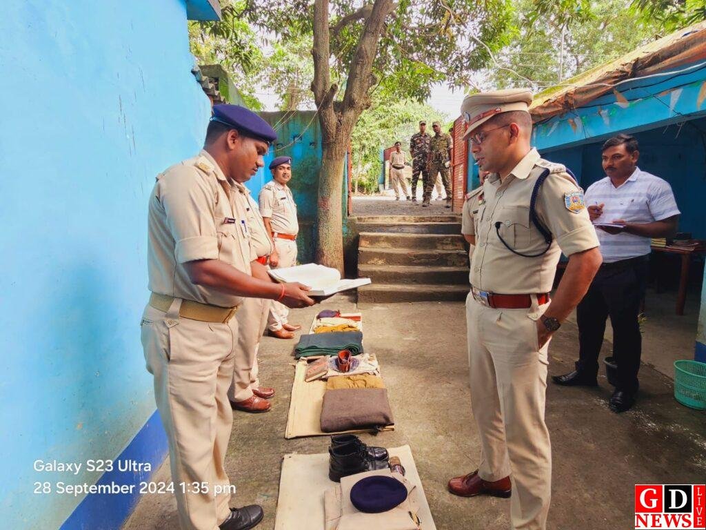 पुलिस अधीक्षक ने किया मालपहाड़ी ओपी का निरीक्षण। 7 img 20240928 wa00306742567007010206344
