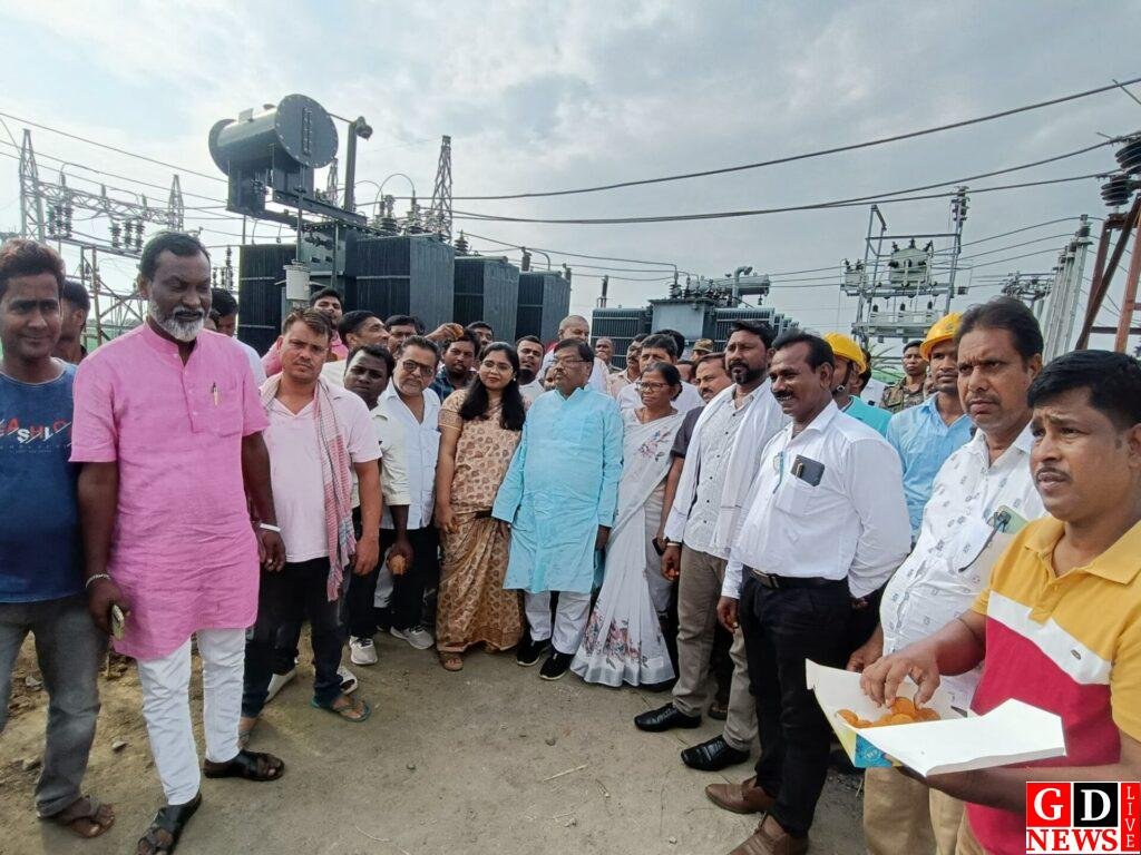 विधायक के पहल पर हथिमारा सब स्टेशन मे लगा 5MVA ट्रांसफार्मर, ग्रामीणों को अब बेहतर मिलेगी बिजली। 7 img 20241013 wa01457271047504490814958