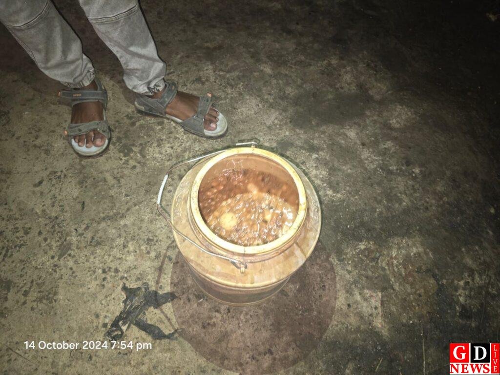 त्योहार के मौके पर पुलिस की सख्ती, अवैध शराब के खिलाफ बड़ी कार्रवाई। 7 img 20241014 wa00459068174836027111892