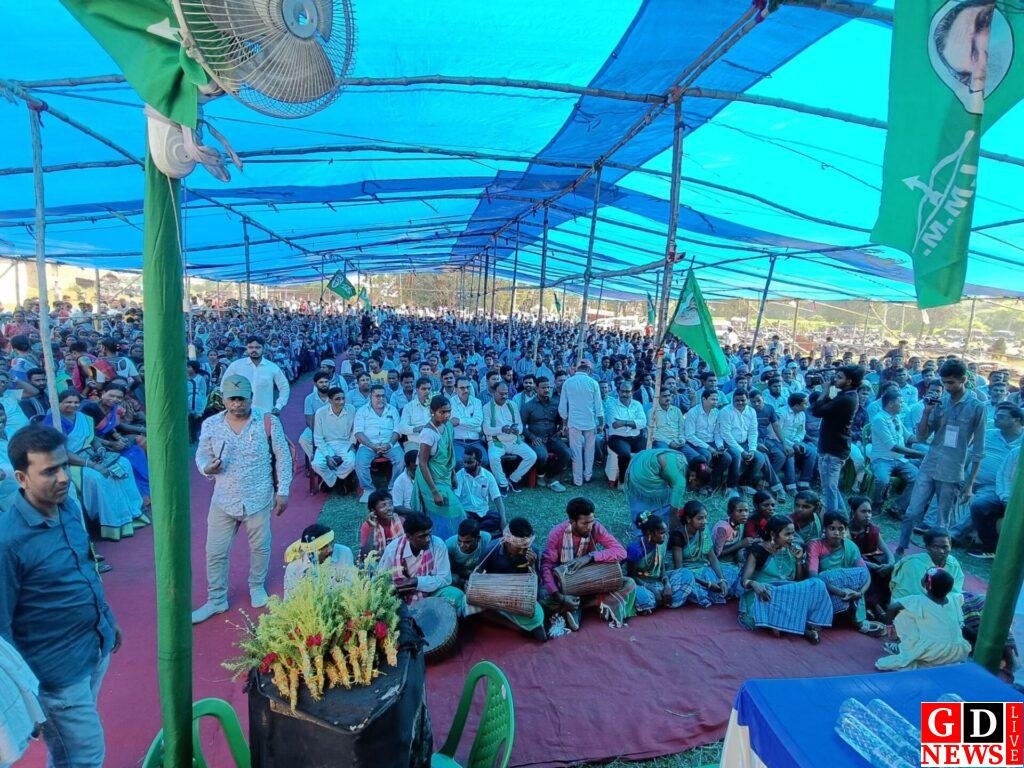 झामुमो का एक दिवसीय कार्यकर्ता सम्मेलन संपन्न। 7 img 20241021 wa00207427902837478264047