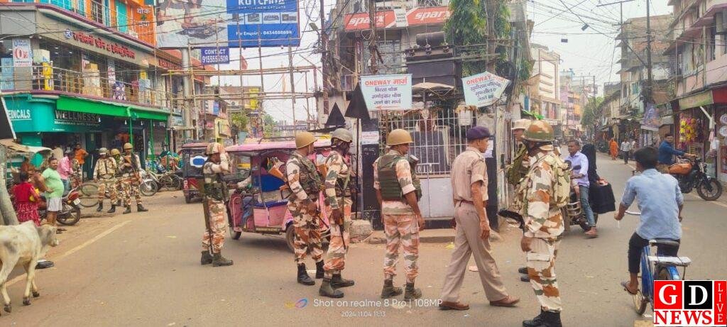 पुलिस और आईटीबीपी ने संयुक्त रूप से किया फ्लैग मार्च। 7 img 20241104 wa00434868730729579238107