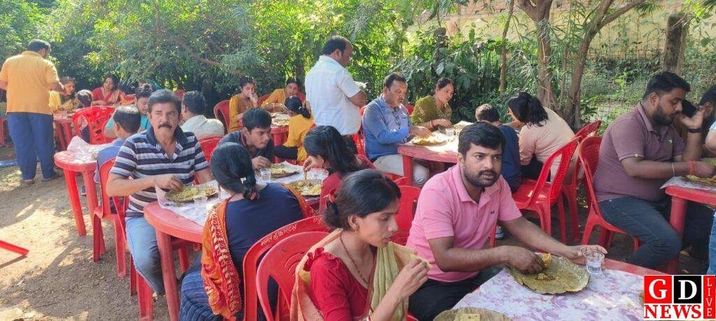 भगत पाड़ा मंदिर में मनाया गया अक्षय नवमी उत्सव। 7 img 20241110 wa0037835218736454004341