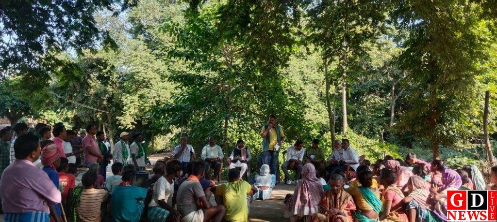 इंडिया गठबंधन के झामुमो प्रत्यासी प्रो.स्टीफन मरांडी ने क्षेत्र में चलाया जनसंपर्क अभियान 7 img 20241112 wa00218940322449172173523