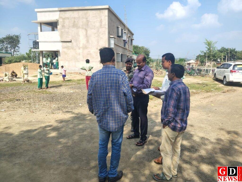 महेशपुर विधानसभा चुनाव की तैयारियों का जायजा लेने पहुंचे जेनरल ऑब्जर्वर एस सुंदरम 7 img 20241112 wa00627627541395444719074