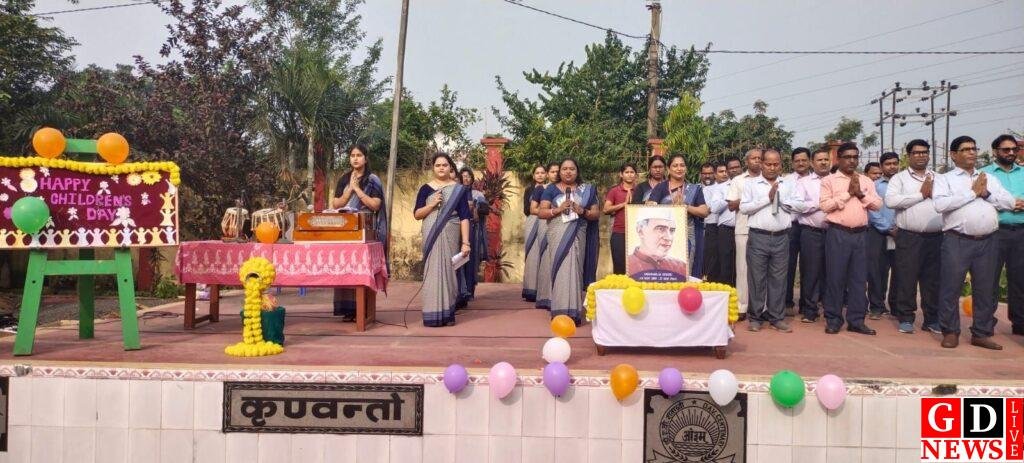 बाल दिवस के उपलक्ष्य में डी ए वी विद्यालय में विधिक जागरूकता शिविर का आयोजन 7 img 20241114 wa0015642262660011300816