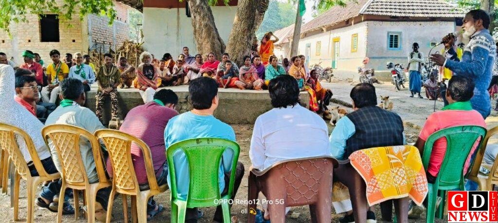 इंडिया गठबंधन के झामुमो प्रत्यासी प्रो.स्टीफन मरांडी ने चलाया युद्ध स्तर पर जनसंपर्क अभियान। 7 img 20241115 wa00672294938359000627061