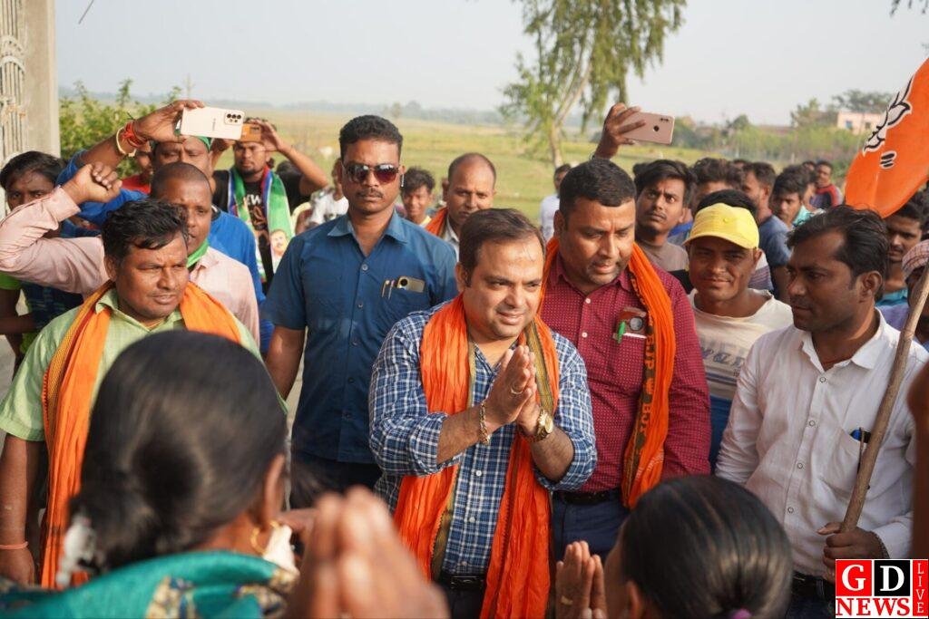 पाकुड़ के अजहर इस्लाम: समाजसेवी से राजनीतिक क्षेत्र में संघर्ष और विकास की नई उम्मीद। 8 img 20241116 wa00531286188024691017401