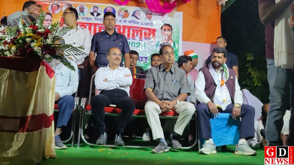 अधीर रंजन चौधरी ने महागठबंधन प्रत्याशी निशात आलम के पक्ष में किया चुनावी प्रचार, बीजेपी पर जमकर हमला 7 img 20241117 wa00662848912855544478594