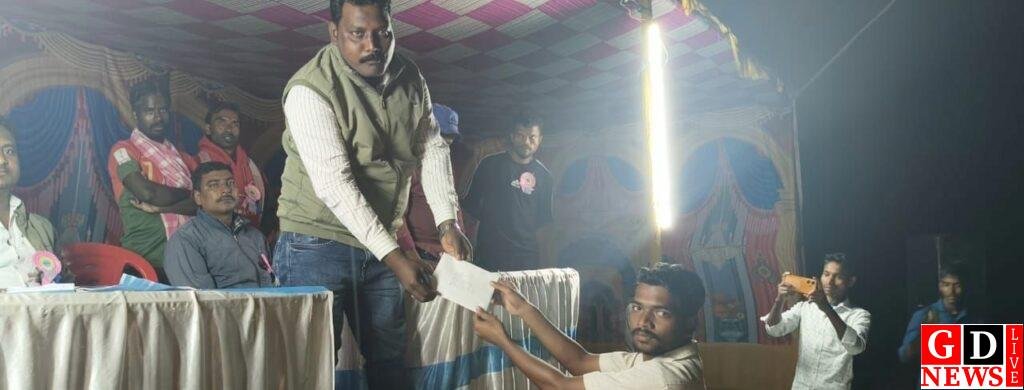 लुगबुरु फुटबॉल क्लब राधाबल्लमपुर के और से दो दिवसीय फुटबॉल प्रतियोगिता आयोजित। 7 img 20241124 wa00304827049303491225015