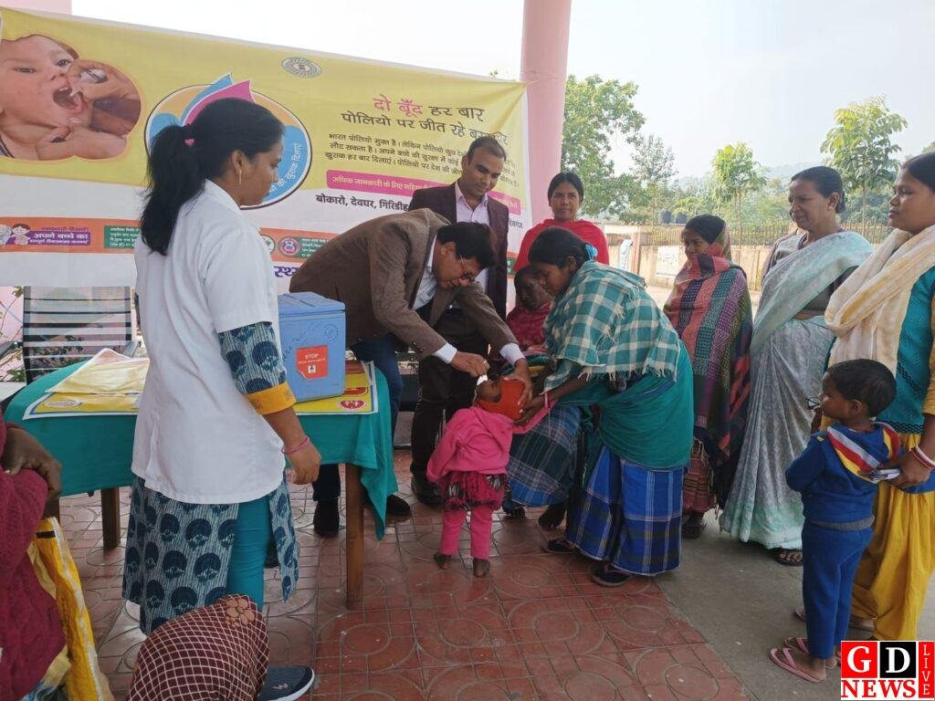 अमड़ापाड़ा में पल्स पोलियो अभियान की शुरुवात:15556 बच्चों को पोलियोरोधी खुराक पिलाने का लक्ष्य। 7 img 20241208 wa00115569071658890715288