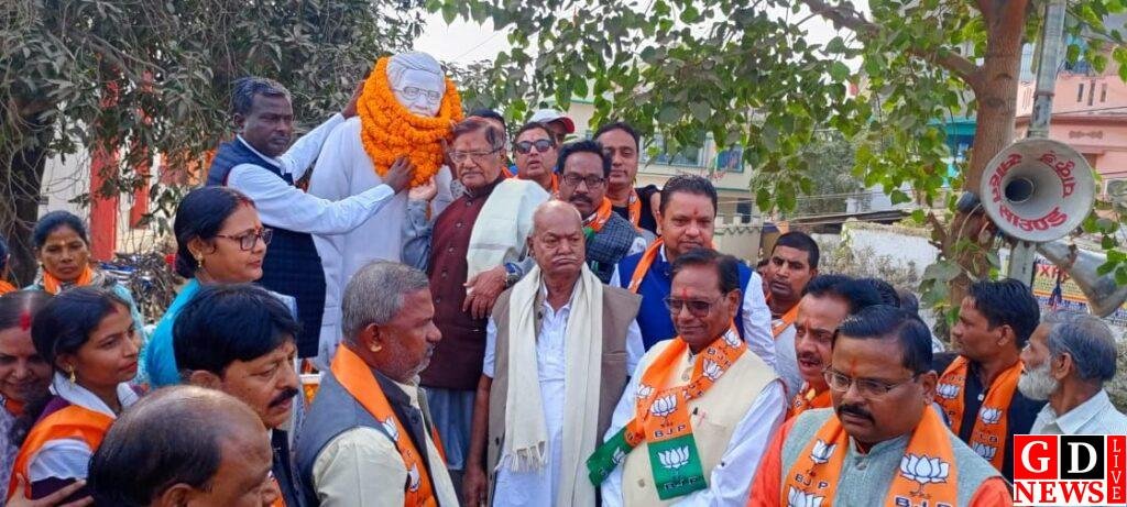 भारत रत्न अटल बिहारी वाजपेयी की मनाई गई100वीं जयंती, दी गई श्रद्धांजलि 7 img 20241225 wa00175926252418137983795