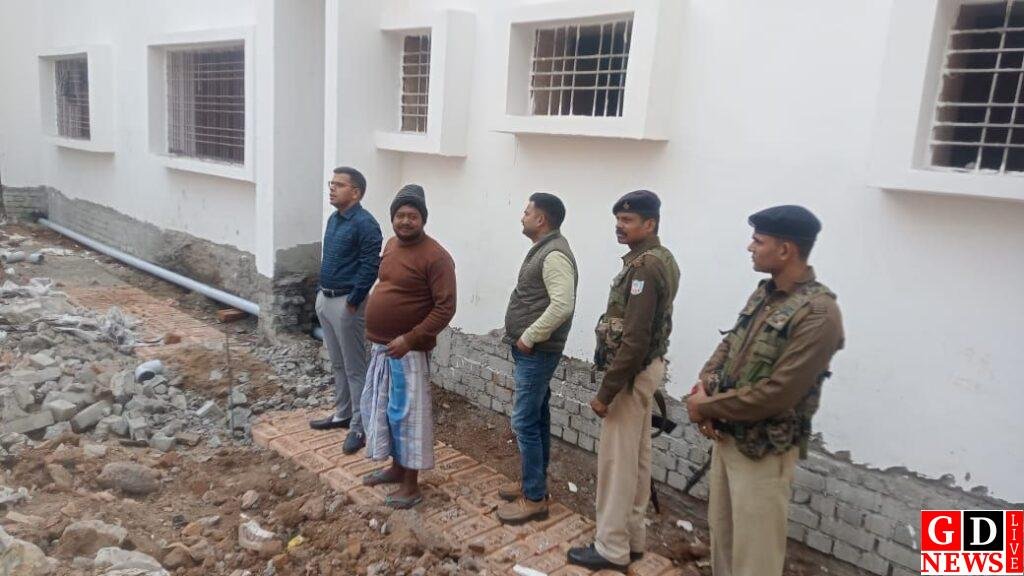 एसपी ने थाना भवन को जनवरी तक पूर्ण करने का दिया निर्देश। 6 img 20241225 wa0022727821975276069090