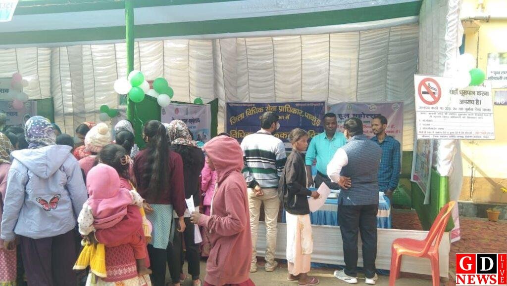 विश्व ब्रेल दिवस पर मनाया गया विधिक जागरूकता कार्यक्रम। 7 img 20250104 wa00141938254718305902105