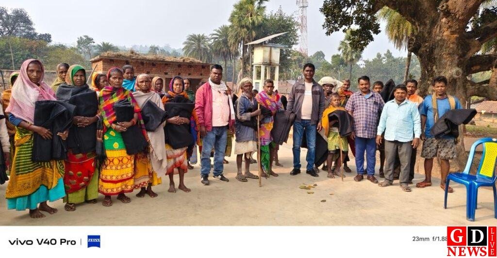 सांसद व विधायक के सौजन्य से गरीबों एवं असहाय लोगों के बीच बांटे गए कंबल। 7 img 20250107 wa00277593036878027336923