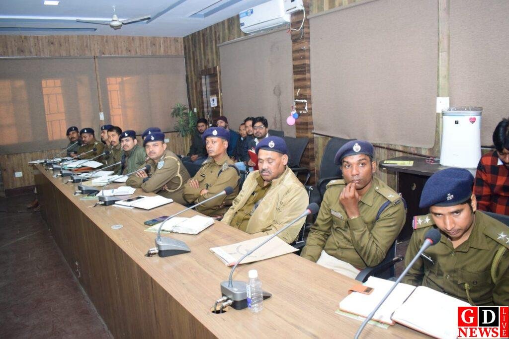 अवैध खनन, अवैध परिवहन के मामले में तत्काल हो एफआईआर, उपायुक्त। 13 img 20250110 wa00085704504785772397987