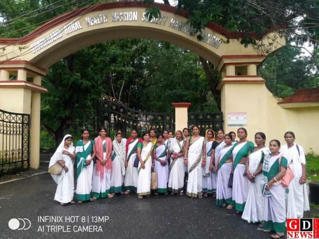 महिला सम्मान योजना की चमक में फीकी पड़ी मेहनत की अहमियत 7 img 20250118 wa00158027673705840227582