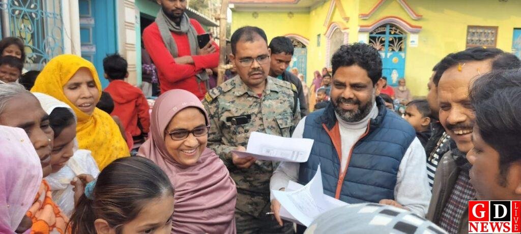 पाकुड़ विधायक निसात आलम ने किया ग्रामीण क्षेत्रों का दौरा, ग्रामीणों का जताया आभार। 7 img 20250120 wa00228662007065616836125