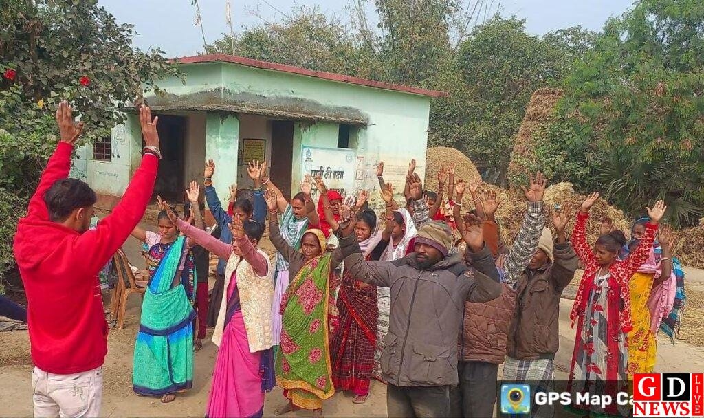 जिले के विभिन्न प्रखंड में आयोजित आयुष जांच शिविर में 496 लोगों का स्वास्थ्य जांच किया गया 7 img 20250122 wa00148812423851889626132