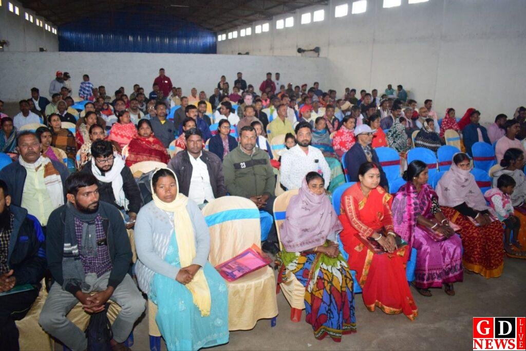 मत्स्य पालकों के साथ जिला स्तरीय कार्यशाला का हुआ आयोजन 7 img 20250127 wa00498833539717705325792