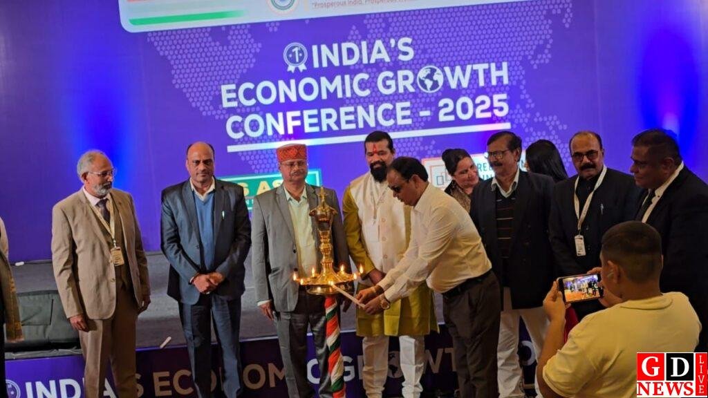 भारत का आर्थिक विकास सम्मेलन- 2025 में पहुंचे समाजसेवी लुत्फ़ल हक 7 img 20250130 wa00318385531246286071241