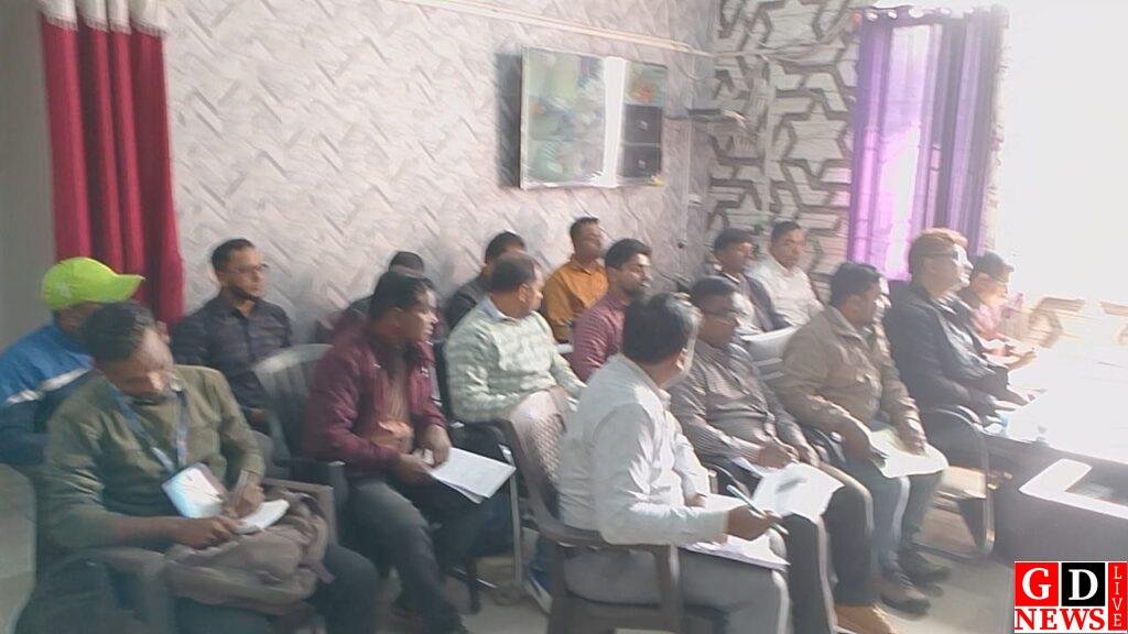 प्रखंड स्तरीय बैंकर्स समिति की बैठक संपन्न। 7 img 20250131 wa00544990259127761275072