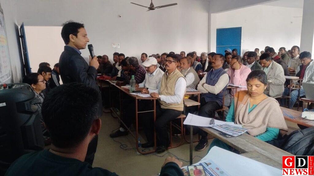 मासिक गुरू गोष्ठी आयोजित, स्वास्थ्य और शिक्षा पर की गई चर्चा। 7 img 20250201 wa00746582692048912494456