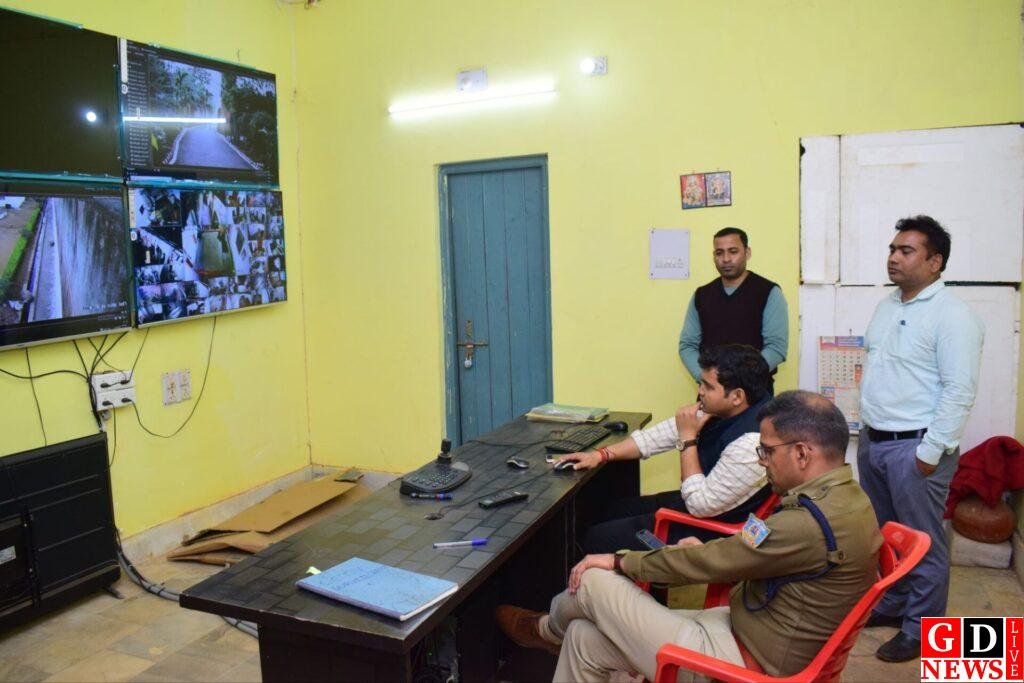 उपायुक्त सह जिला दंडाधिकारी व पुलिस अधीक्षक ने किया मंडलकारा का औचक निरीक्षण 13 img 20250206 wa00432253924770836136407