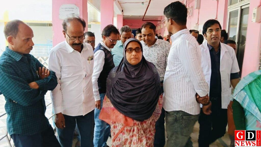 विधायक निसात आलम ने किया सदर अस्पताल का निरीक्षण, स्वास्थ्य सेवाओं को लेकर दिए निर्देश। 8 img 20250218 wa00427742410767364193668