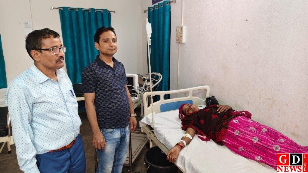 स्वास्थ्य कर्मियों की हड़ताल, फाइलेरिया उन्मूलन कार्यक्रम के दौरान मारपीट की घटना के विरोध में। 8 img 20250303 wa00866186417040016530568