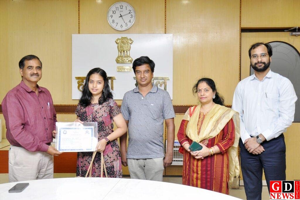 हावड़ा डिवीजन का शताब्दी समारोह, रचनात्मकता और कलात्मक प्रतिभा का उत्सव 8 img 20250513 wa00291510087570923301138