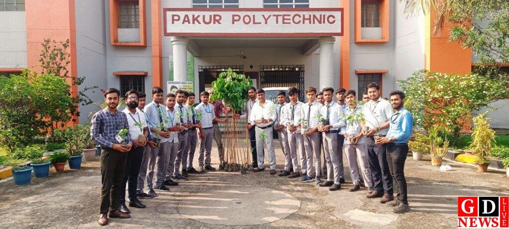 विश्व पर्यावरण दिवस 2025 पर पाकुड़ पॉलिटेक्निक द्वारा 101 पौधों का वृक्षारोपण 7 img 20250605 wa00152150969149080064047