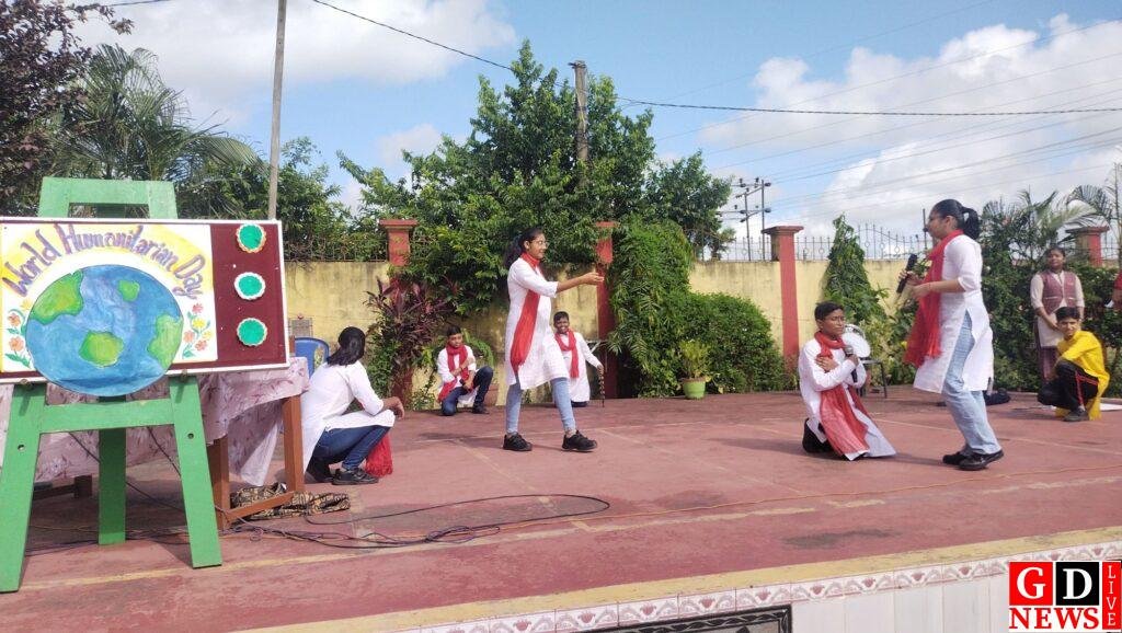 डीएवी पब्लिक स्कूल में विश्व मानवतावाद दिवस पर बच्चों ने दिया सेवा और सहयोग का संदेश। 13 img 20250819 wa0018327504374115763762