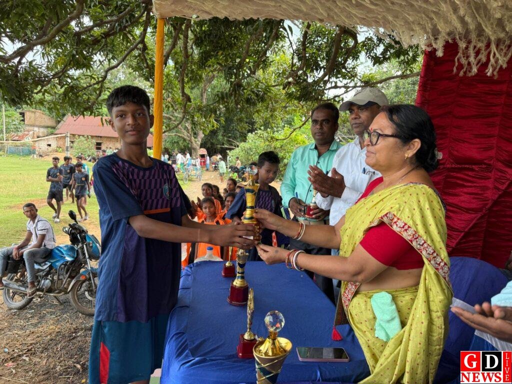 तीन दिवसीय खेलो झारखंड का आगाज़, खिलाड़ियों ने दिखाया शानदार प्रदर्शन। 7 img 20250828 wa00187458819189645455076
