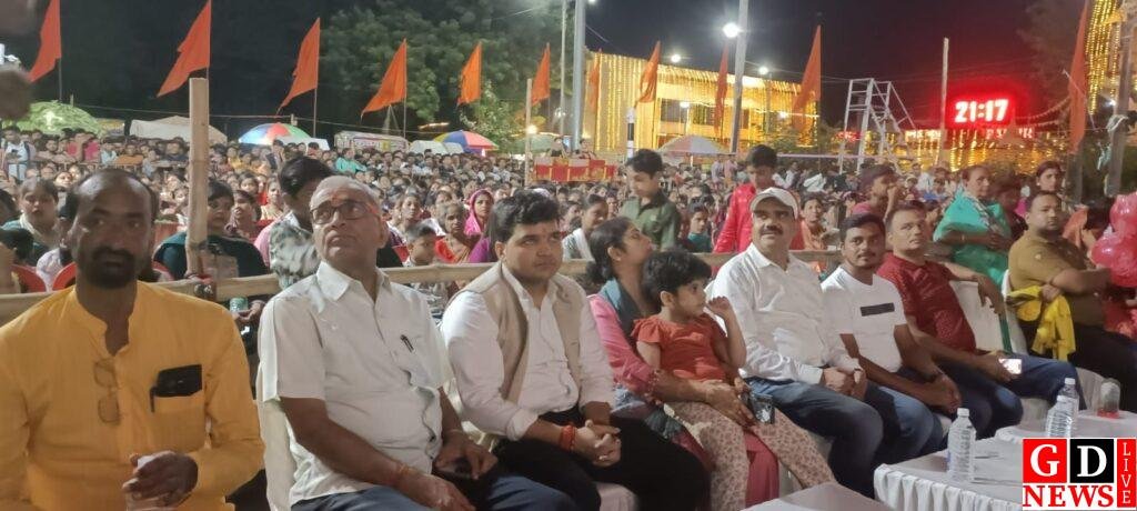रेलवे मैदान में गणपति महोत्सव की धूम, उपायुक्त-पुलिस अधीक्षक ने की पूजा, सांस्कृतिक संध्या में प्रतिभागियों का जलवा। 13 img 20250829 wa00806299974156758651004