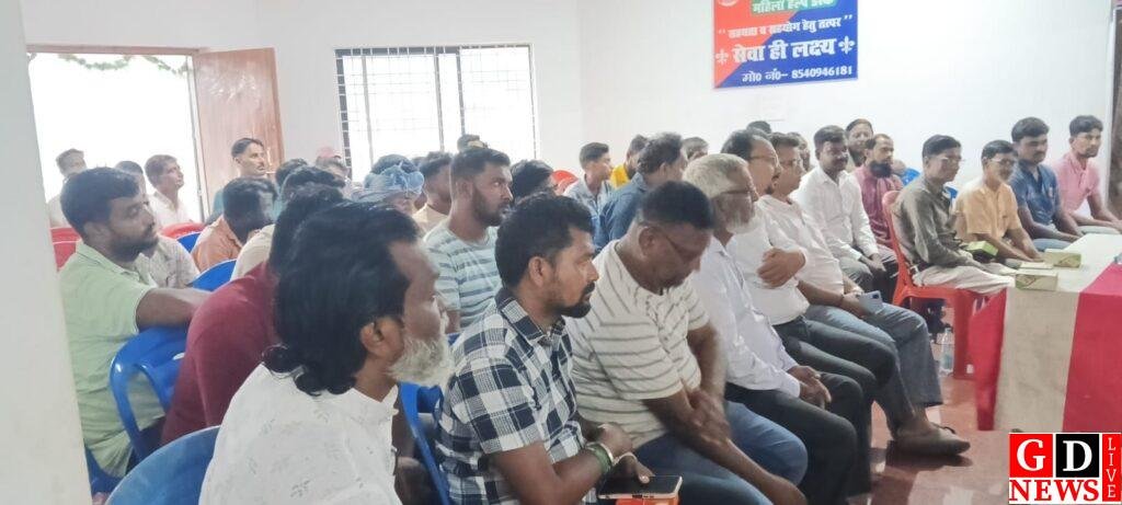ईद-मिलाद-उल-नबी को लेकर शांति समिति की बैठक, एसडीपीओ ने दिया सौहार्दपूर्ण माहौल में पर्व मनाने का संदेश 7 img 20250902 wa00347585481805662308611