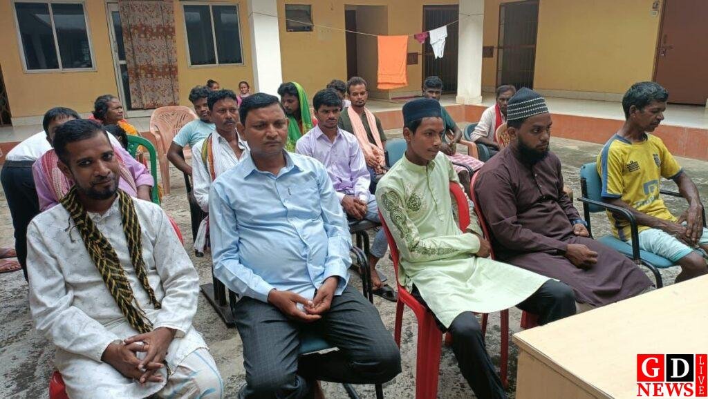 ईद-ए-मिलाद-उन-नबी को लेकर शांति समिति की बैठक, सौहार्दपूर्ण माहौल में पर्व मनाने की अपील। 13 img 20250903 wa00096843754825986315856