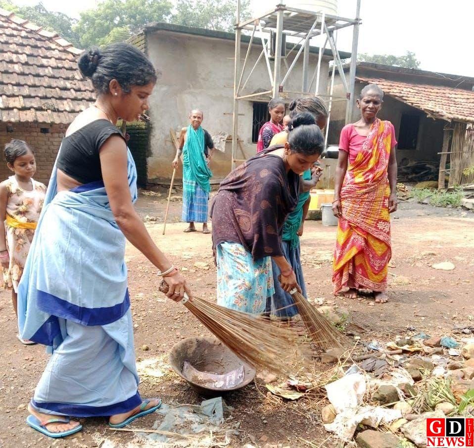 ग्राम स्तर पर चला स्वच्छता ही सेवा अभियान, 130 स्थानों की हुई सफाई 13 img 20250920 wa00392498298341554761827
