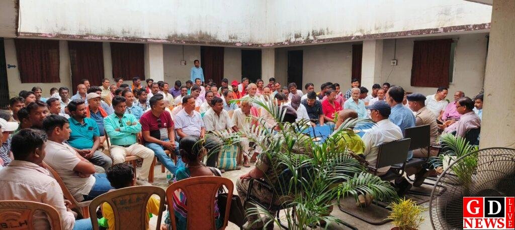 दुर्गा पूजा में शांति, सुरक्षा और सौहार्दपूर्ण उत्सव को लेकर अहम बैठक। 13 img 20250920 wa00651000537016586646121