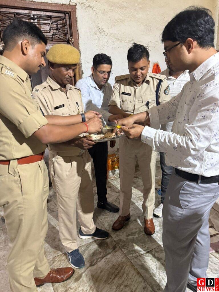 रामगढ़ उपायुक्त एवं पुलिस अधीक्षक ने उपकारा, रामगढ़ का निरीक्षण किया 13 img 20250923 wa02796989394474891646756