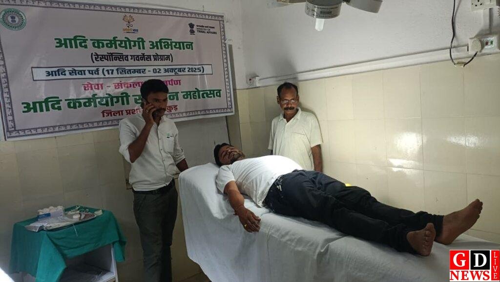 सामुदायिक स्वास्थ्य केन्द्र में रक्तदान महादान शिविर, बीडीओ व स्वास्थ्य पदाधिकारियों ने किया उद्घाटन। 13 img 20250924 wa00118549603803840371701