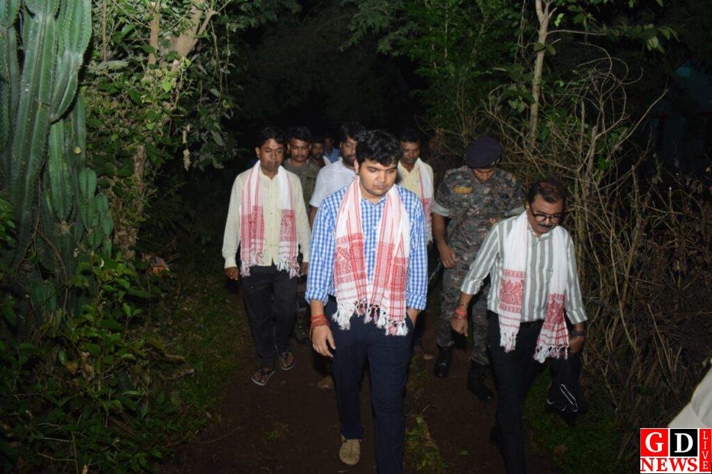 उपायुक्त ने किया आदि सेवा केन्द्र का उद्घाटन 13 img 20250930 wa00043109818273438060191