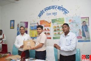 महेशपुर में उपायुक्त ने की समीक्षा बैठक, आवास और योजनाओं में तेजी लाने के दिए निर्देश। 5 IMG 20251024 WA0167