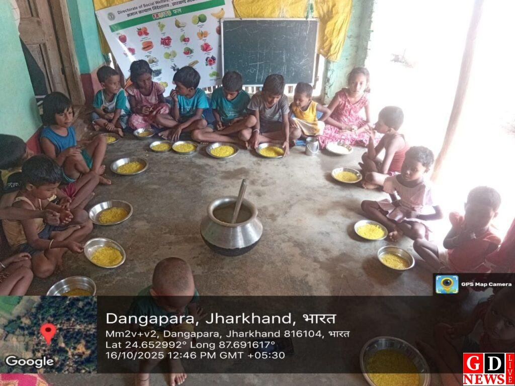 राष्ट्रीय पोषण माह 2025 के अवसर पर आंगनबाड़ी केंद्रों में आयोजन। 14 img 20251016 wa00324930744829753247474