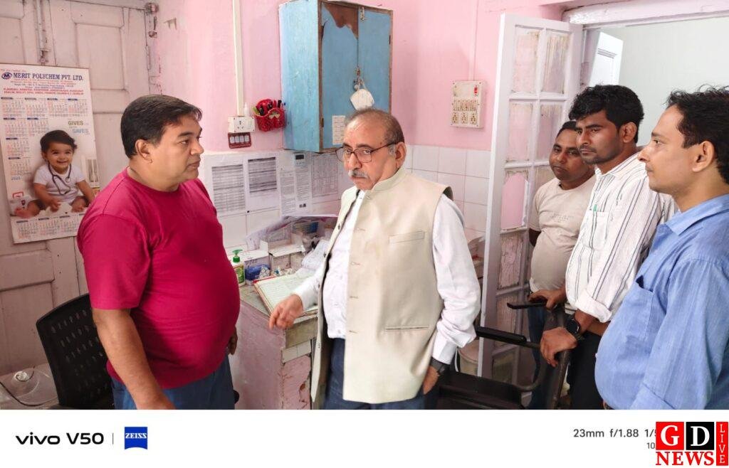 सिविल सर्जन ने किया सीएचसी का औचक निरीक्षण, दिए कई आवश्यक निर्देश। 13 img 20251017 wa00291726014425575801430