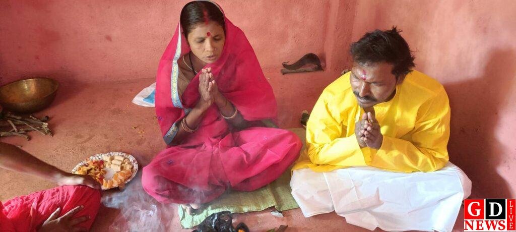 चक्रवाती तूफान में गिरे घर को जन सहयोग से किया गया पुनर्निर्माण 13 img 20251117 wa00033188126036484318839